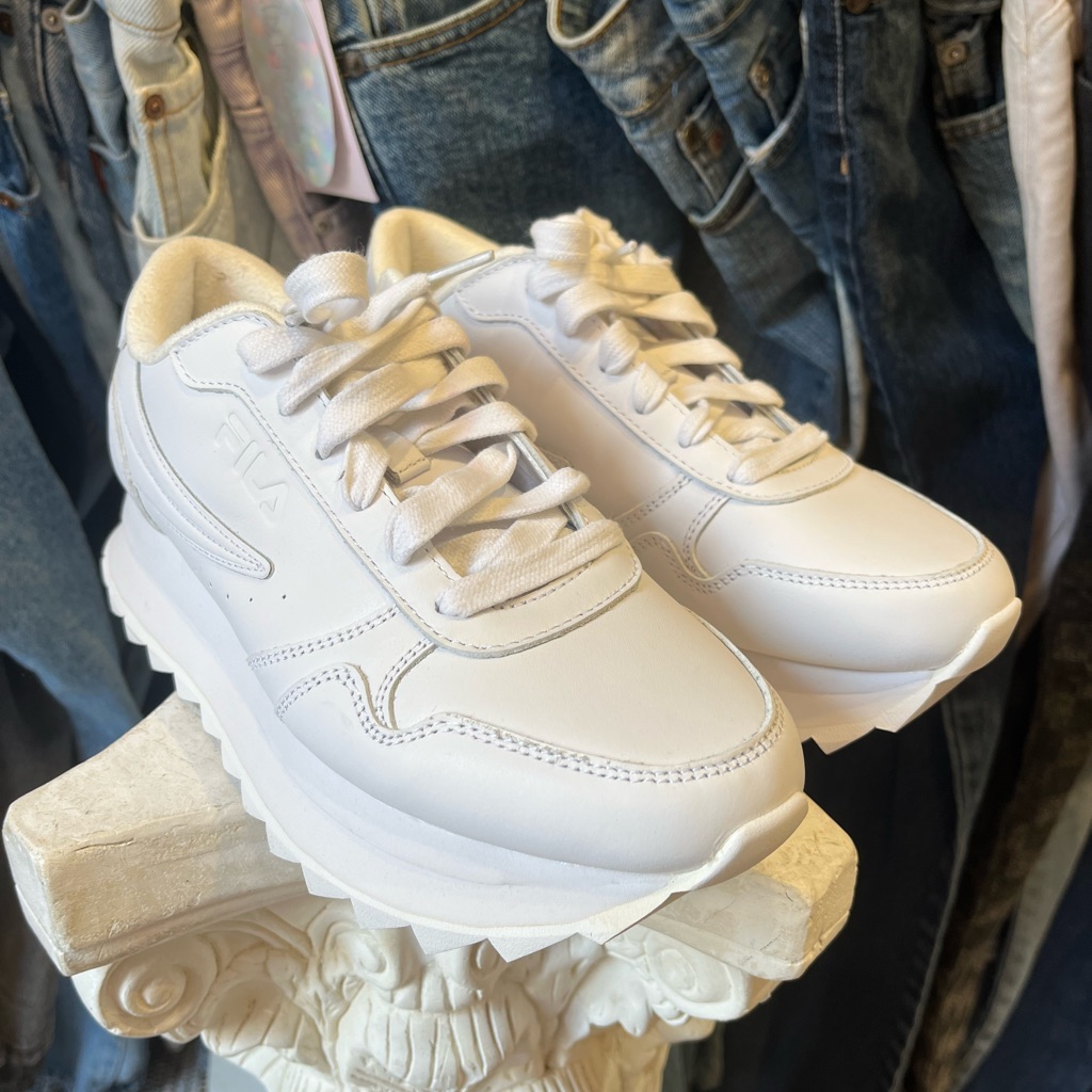 Brand New Fila Orbit Zero Platform Leather Chunky Sneaker 85 9